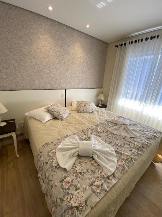 Pousada Ipe Amarelo E Quinta Dos Medeiros Bed & Breakfast Gramado Dış mekan fotoğraf